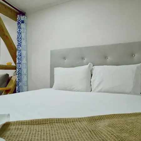 Fully Equipped In Alfama Апартаменты Лиссабон