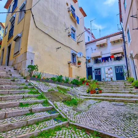 Fully Equipped In Alfama Lizbona